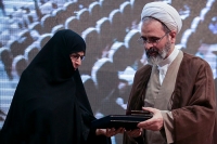 در جشنواره بین المللی بانو امین از سه بانوی پیشکسوت در عرصه پژوهش تقدیر شد